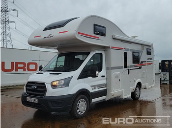 Xe van cắm trại ROLLER TEAM