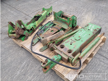 Máy móc nông nghiệp JOHN DEERE