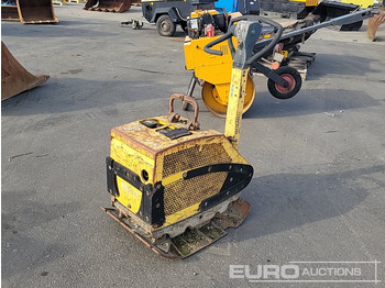 Máy nhựa đường BOMAG