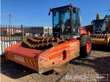 Máy lăn CATERPILLAR