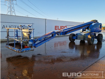 Xe nâng người hình viễn vọng kính JLG