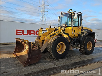 Máy xúc lật bánh lốp KOMATSU WA200