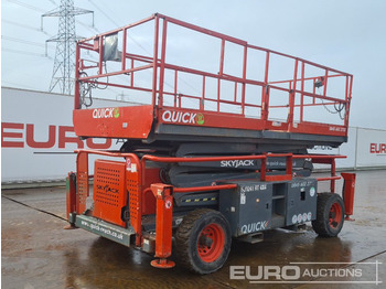 Nền bục trên không SKYJACK