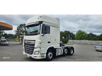 Xe đầu kéo DAF XF 106 480