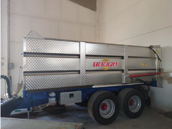 Toa kéo trang trại