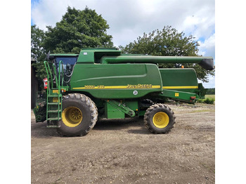 Máy gặt JOHN DEERE