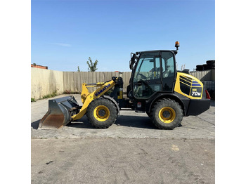 Máy xúc lật bánh lốp KOMATSU WA70