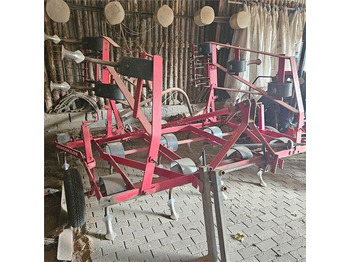 Máy trồng trọt KONGSKILDE