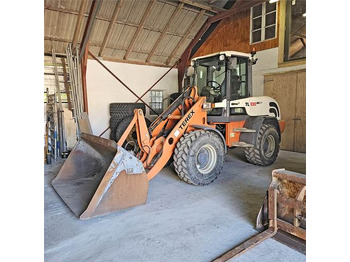 Máy xúc lật bánh lốp TEREX