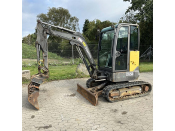 Máy xúc mini VOLVO ECR25D