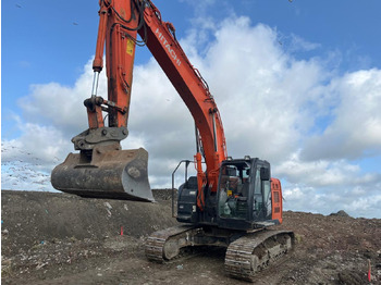 Máy xúc bánh xích HITACHI ZX225