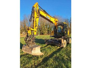 Máy xúc bánh lốp JCB JS145W
