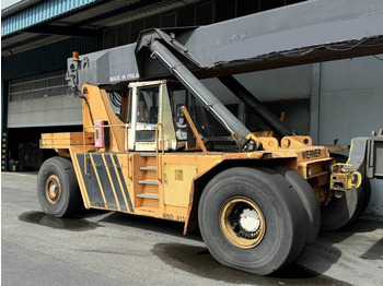 Xe tiếp cận xếp chồng KALMAR
