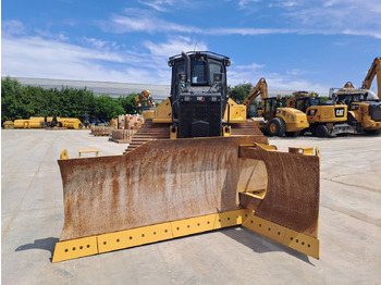 Máy ủi CAT D5: hình 3 Máy ủi CAT D5: hình 3