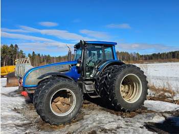 Máy cày VALTRA T171