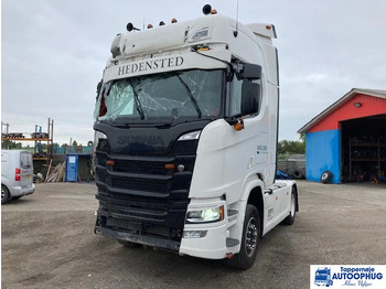 Xe đầu kéo SCANIA R 450