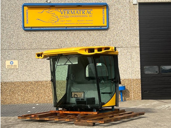Đính kèm máy gặt NEW HOLLAND CR9070