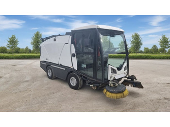 Xe quét đường JOHNSTON