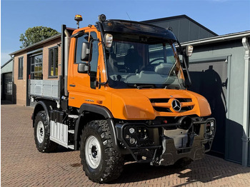 Xe tải UNIMOG
