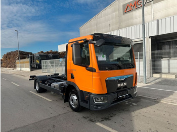 Xe tải khung gầm MAN TGL 8.160