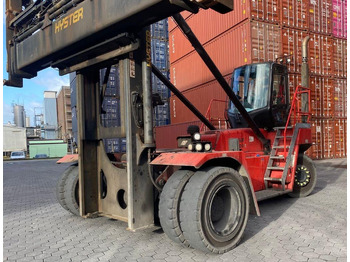 Máy nhấc container HYSTER