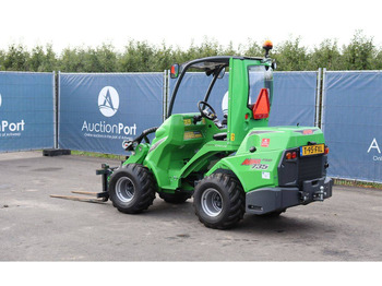 Máy xúc lật bánh lốp mới Avant 735i TDL: hình 4