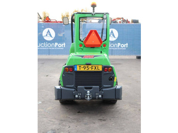 Máy xúc lật bánh lốp mới Avant 735i TDL: hình 5