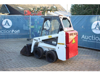 Máy xúc lật bánh lốp Bobcat 463: hình 3