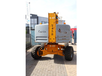Xe nâng người hình viễn vọng kính Genie S-45: hình 5