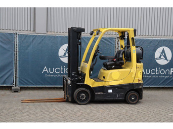 Xe nâng gas HYSTER