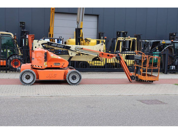 Xe nâng người nhiều khớp nối JLG