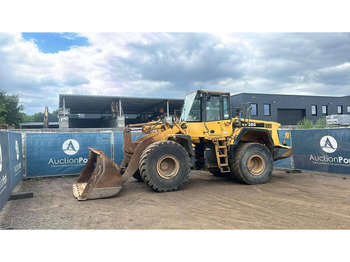 Máy xúc lật bánh lốp KOMATSU WA380-6