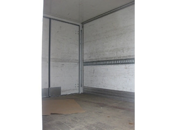 Xe tải nhỏ thùng kín IVECO 35C15 CAJA CERRADA: hình 3