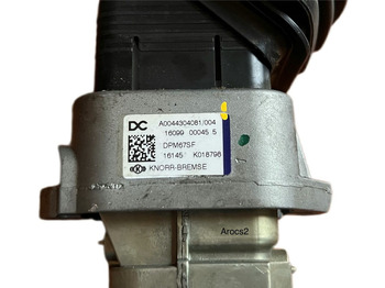 Phụ tùng phanh Mercedes-Benz: hình 2 Phụ tùng phanh Mercedes-Benz: hình 2