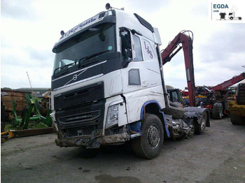 Xe đầu kéo VOLVO FH 500