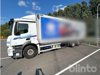 Xe tải hộp MERCEDES-BENZ