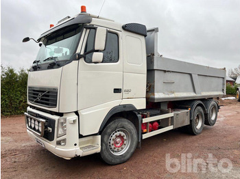 Xe tải VOLVO FH 520