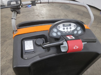 Xe cày kéo Still CX-T: hình 3 Xe cày kéo Still CX-T: hình 3