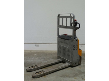 Xe tải nâng pallet STILL