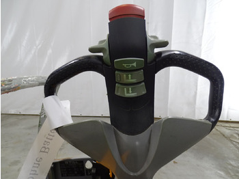 Xe tải nâng pallet Still EXU20/2400MM: hình 3 Xe tải nâng pallet Still EXU20/2400MM: hình 3