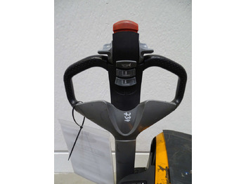 Xe tải nâng pallet Still EXU20: hình 3