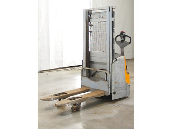 Máy xếp chồng STILL