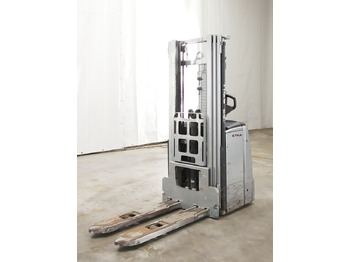 Máy xếp chồng STILL