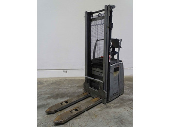 Máy xếp chồng STILL