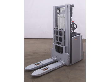 Máy xếp chồng STILL