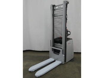 Máy xếp chồng STILL