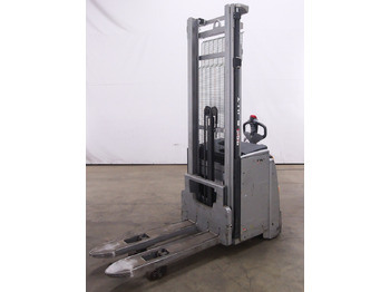 Máy xếp chồng STILL