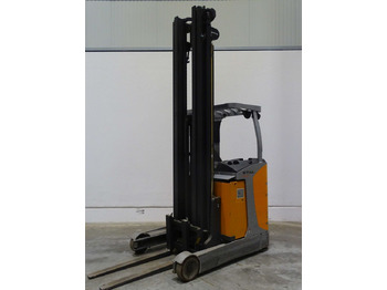 Xe tải tiếp cận STILL