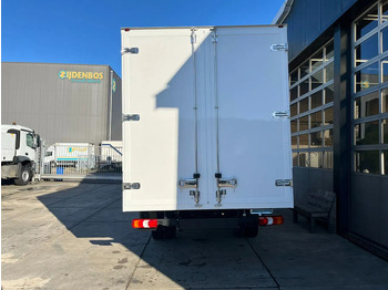 Xe tải hộp mới Mercedes-Benz Accelo 915 4x2 Closed Cargo Truck: hình 5