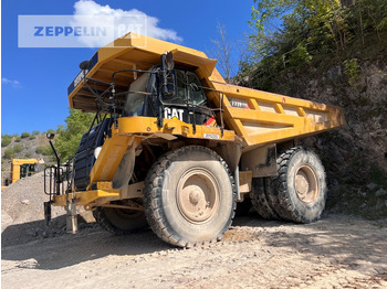 Xe ben cứng/ Xe chở đá CATERPILLAR 777F